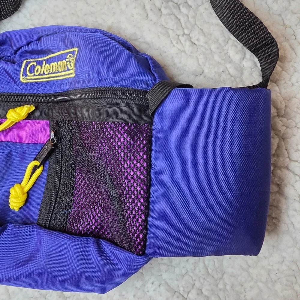 Vintage Coleman Outdoor Waist Pack 90s Retro Blue Purple